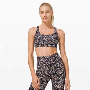 Lululemon - Kaleidoscope Pink Multicolor Energy Bra - NWT